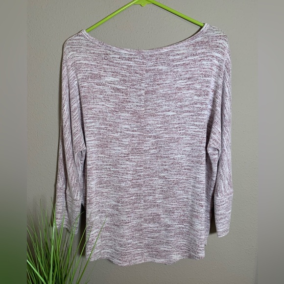 Market & Spruce 3/4 sleeve light sweater. Heathered purple/maroon. Size M. - Picture 2 of 9